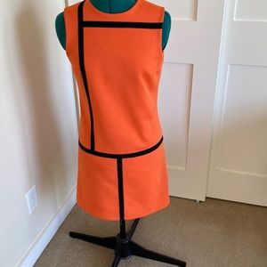 Queloti dress. Size 6. Super mod polyester retro from Spain